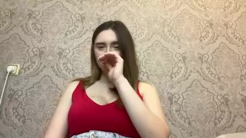 Lily online show from May 19, 5:31 pm