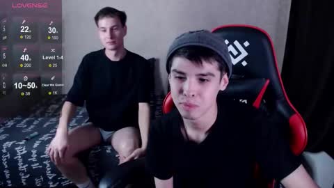 Erny online show from November 8, 7:39 pm