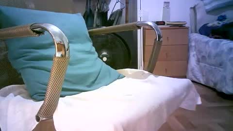 erospimentel online show from November 26, 3:04 am