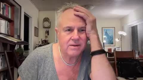 eros online show from January 9, 6:48 am