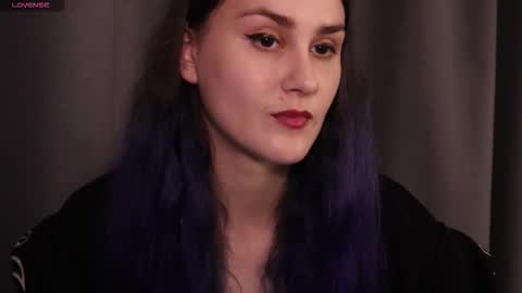 Snapshot of erotic_synth_goddess chatting on October 17, 4:33 pm erotic_synth_goddess online show from October 17, 4:33 pm