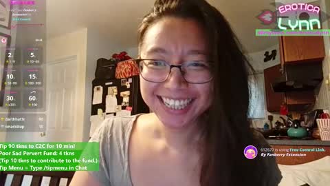 Lynn   online show from November 19, 8:40 pm