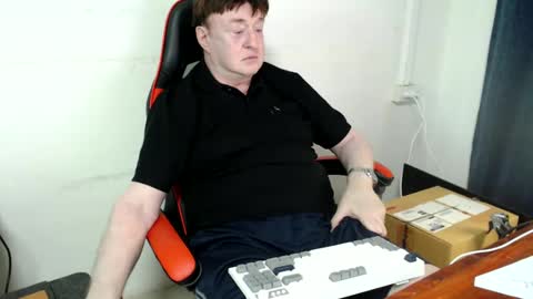 Tom Delaney online show from February 10, 3:24 am