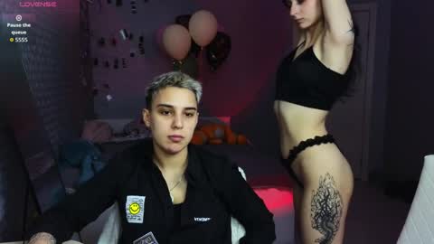 Amalia  Lexie online show from April 2, 1:51 pm