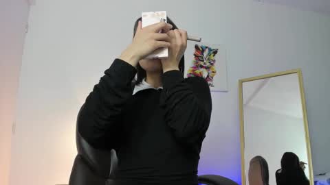 SCARLETT online show from October 4, 1:09 pm