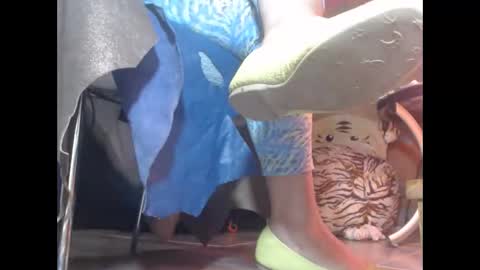 Eskela911 online show from March 5, 1:42 pm