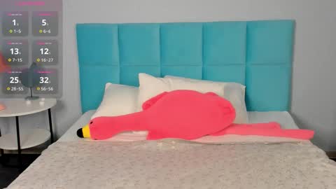 Esme Runn online show from November 7, 3:09 am