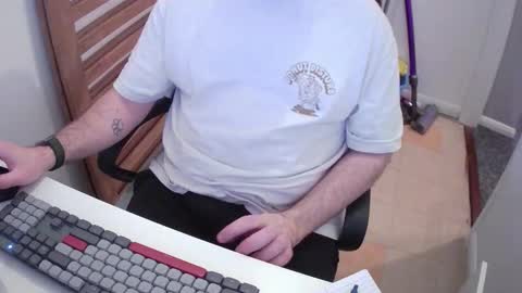 Morph online show from February 7, 9:40 pm