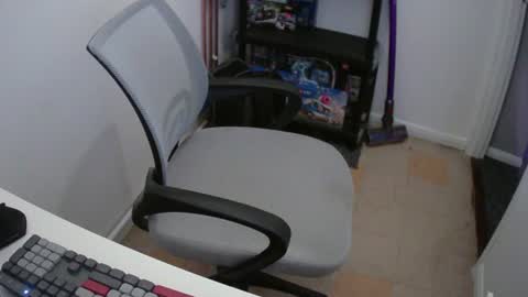 Morph online show from June 22, 7:43 pm