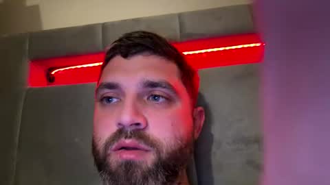 essexcouple online show from March 9, 1:10 am