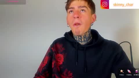 Esteban independent model online show from October 27, 11:43 am