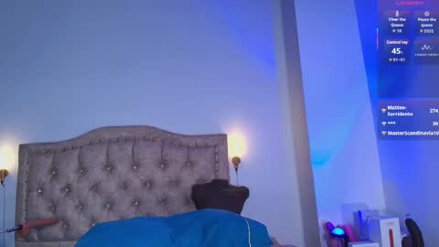 Esteban online show from September 22, 3:27 pm