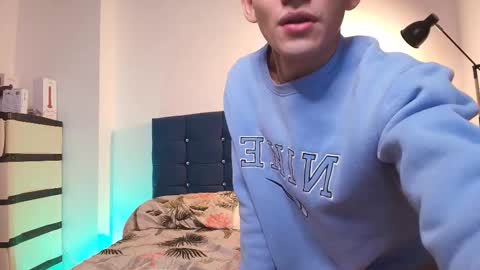 Esteban online show from February 28, 2:31 pm