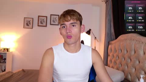 Esteban online show from February 2, 11:45 pm