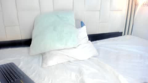 estefania__gomez online show from January 24, 12:09 am