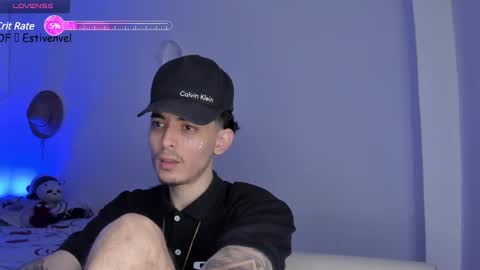 estivenvel online show from March 4, 3:48 pm