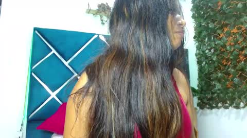 Snapshot of estrellaruiz chatting on February 17, 8:16 pm ESTRELLA online show from February 17, 8:16 pm