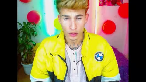 Snapshot of estrellita__jordan chatting on February 24, 9:00 am JORDAN online show from February 24, 9:00 am