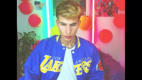 Snapshot of estrellita__jordan chatting on February 22, 7:01 am JORDAN online show from February 22, 7:01 am