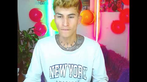 Snapshot of estrellita__jordan chatting on February 15, 2:15 am JORDAN online show from February 15, 2:15 am