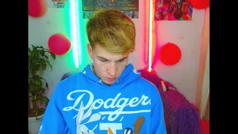 Snapshot of estrellita__jordan chatting on February 27, 6:46 am JORDAN online show from February 27, 6:46 am