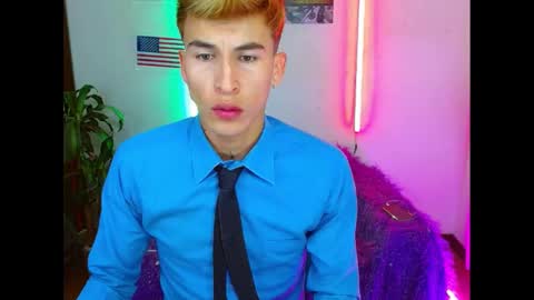 Snapshot of estrellita__jordan chatting on January 21, 2:54 am JORDAN online show from January 21, 2:54 am