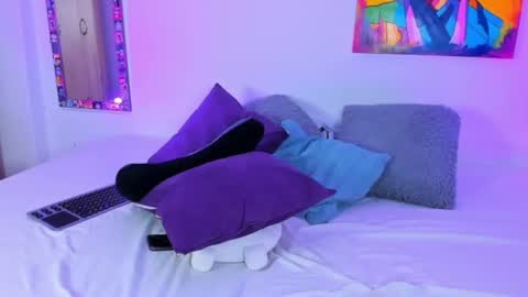 Ethan and Anne online show from December 6, 3:02 am