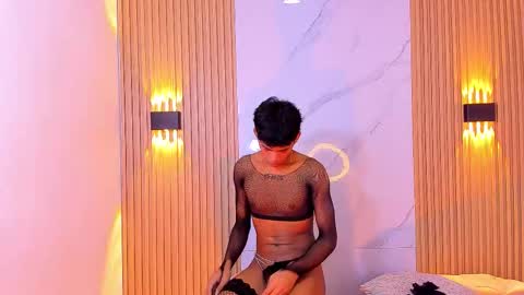 ethan_thouse online show from November 5, 7:38 pm