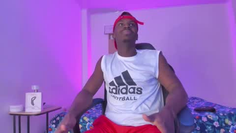 ethan travis online show from October 7, 8:49 pm