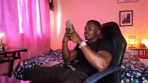 ethan travis online show from March 20, 10:04 pm