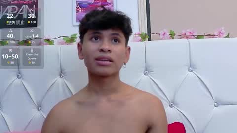 Ethan online show from November 8, 9:29 pm