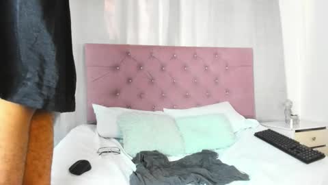 ethanblackwoodd online show from October 24, 8:42 pm