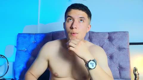 ethanconnor_ online show from November 8, 8:45 pm