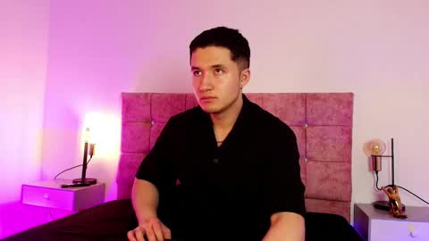 ethanconnor_ online show from January 19, 12:15 pm