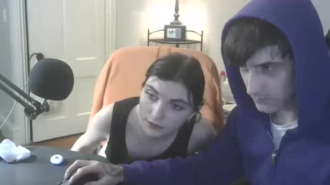 ethanvsvioletxxx online show from October 28, 1:28 am