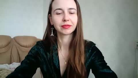 eva00186 online show from February 15, 7:51 am