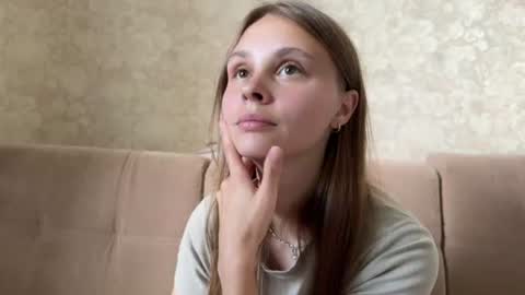 Eva Calvin online show from July 7, 6:04 am