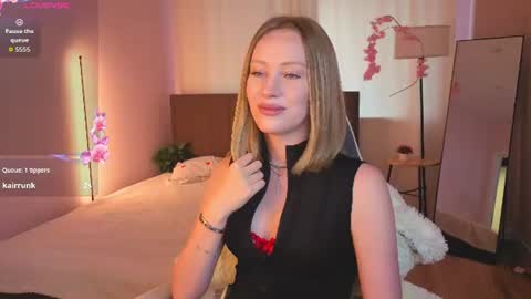 eva hamilton online show from July 23, 2:42 am