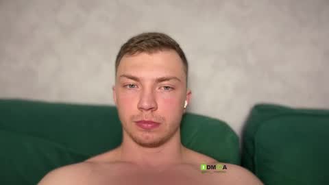 Eva and Iron online show from April 22, 11:12 pm