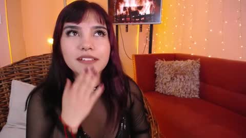 Eva online show from March 8, 2:32 pm