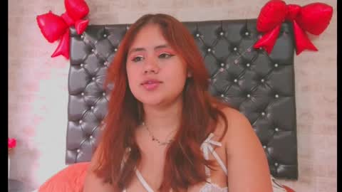 eva_luz1 online show from April 10, 1:05 pm