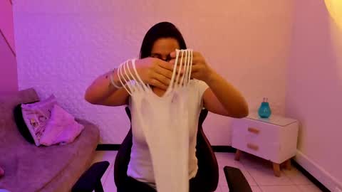 Eva  online show from September 10, 3:02 pm