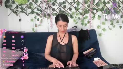 Eva  online show from January 8, 9:09 pm