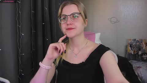 Eva online show from April 21, 3:08 pm