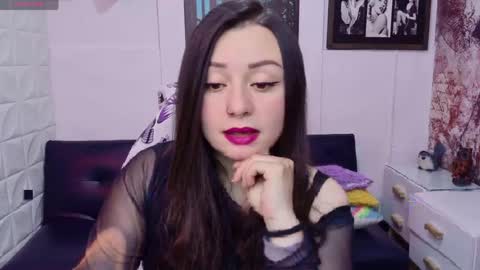 Eva online show from May 12, 2:48 pm