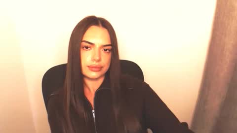 Eva online show from November 29, 8:16 pm