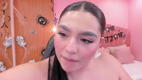 Snapshot of eva_saintt chatting on October 6, 3:57 am eva_saintt online show from October 6, 3:57 am