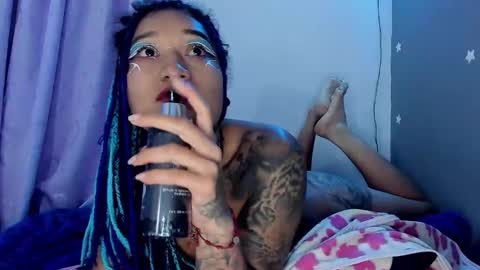 Eva  online show from December 17, 9:50 am