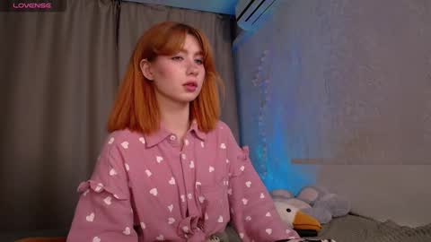 Eva online show from November 30, 1:40 pm