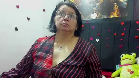 Eva online show from May 23, 8:05 pm